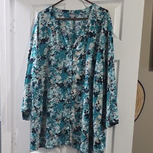 Catherines Floral Blouse in Blue and Black